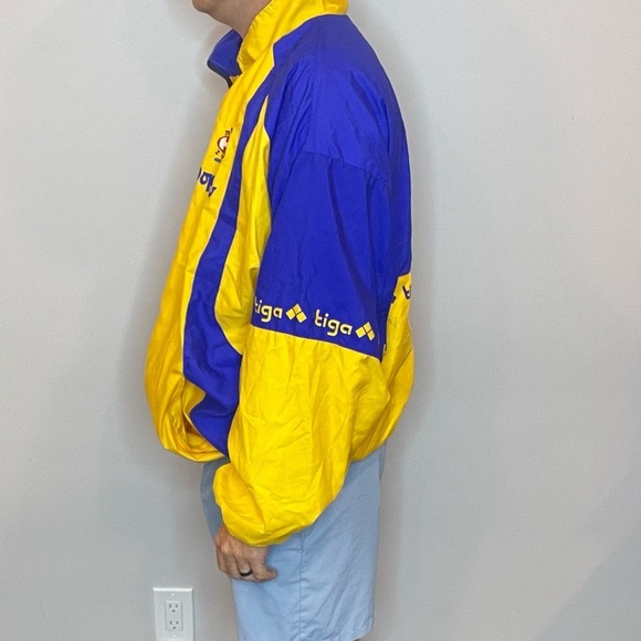 🧥 Vintage Tiga Sport Windbreaker Jacket – Mesta Ivolen 🧥 - Picture 4 of 16